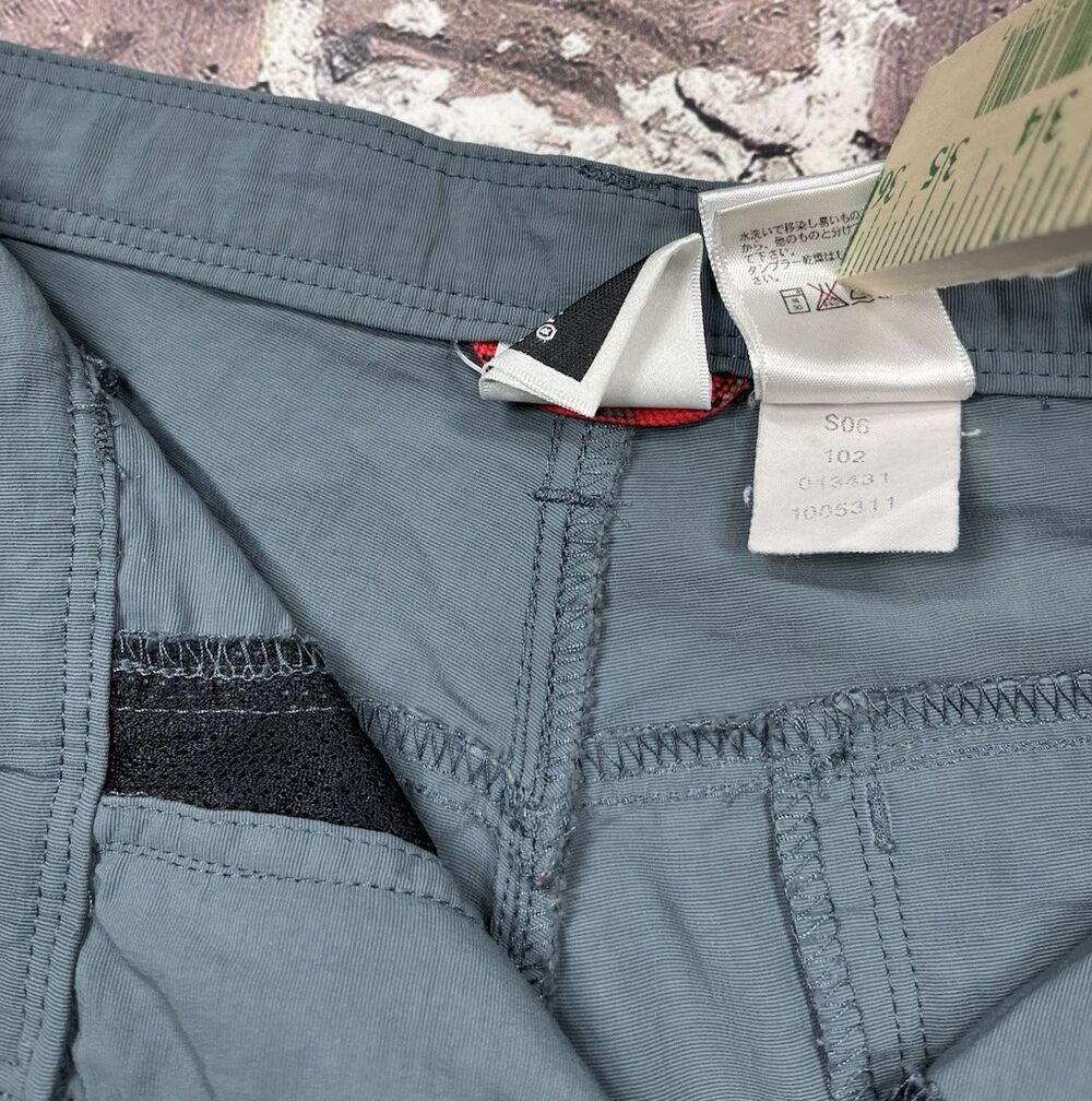 VTG North Face Women Sz 6 Active Hiking Shorts Outdoor Activewear Y2K Gorpcore - Picture 6 of 7